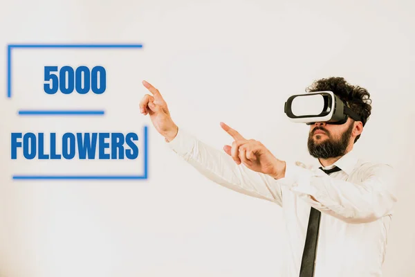 Inspiration Zeigt Zeichen 5000 Follower Konzept Bedeutet Anzahl Der Personen — Stockfoto