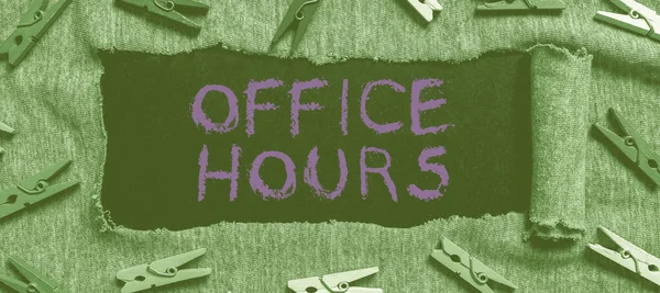 显示办公时间 业务概览的文字标志正常营业时间 — 图库照片