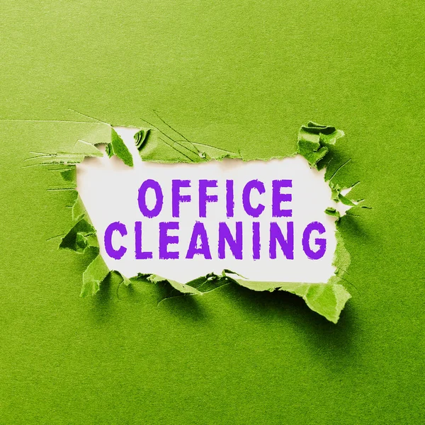 手書きのテキストオフィスのクリーニング ビジネスはオフィスビルの内部をきれいにするアクションやプロセスを紹介します — ストック写真