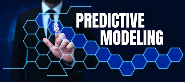 テキストの表示予測モデリング 予測分析によるインターネットコンセプトメンテナンス戦略 — ストック写真