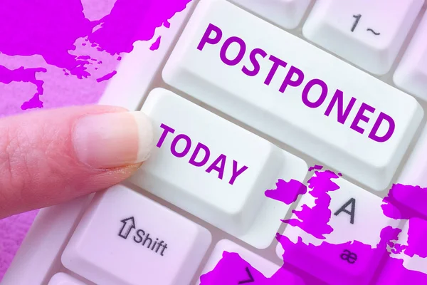 Postponed 텍스트 Business Overview 나중에 중요성의 순서로 위치하게 — 스톡 사진