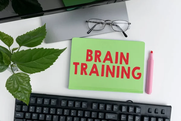 Leyenda Conceptual Brain Training Business Presenta Actividades Mentales Para Mantener — Foto de Stock