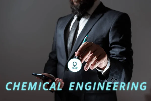Текст Почерка Chemical Engineering Internet Concept Developing Things Dealing Industrial — стоковое фото