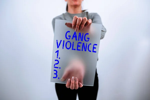 Sinal Texto Mostrando Gang Violência Conceito Significando Violação Das Leis — Fotografia de Stock