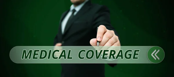 手写文本医疗保险 将商业理念纳入保险单或医疗保护计划的范围 — 图库照片