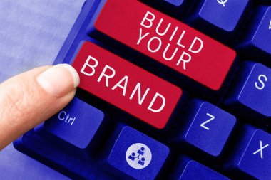 Markanızı İnşa Edin, Kavram anlamına gelen metin yazımı Ticari Kimlik Reklamını Yapın