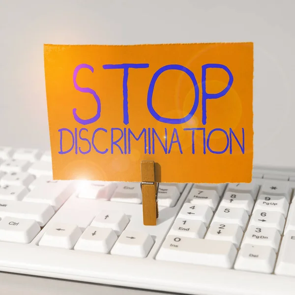Sinal Escrita Mão Stop Discrimination Vitrine Negócios Prevenir Escavação Ilegal — Fotografia de Stock