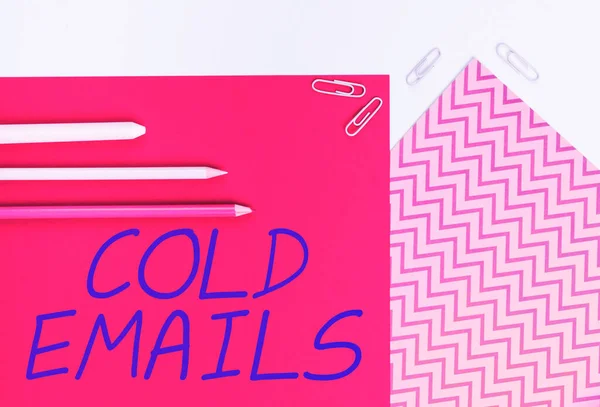 Texto Mostrando Inspiração Cold Emails Internet Concept Email Não Solicitado — Fotografia de Stock