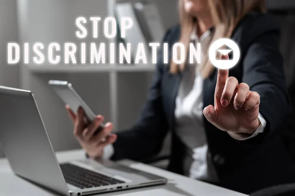 Testo Che Mostra Ispirazione Stop Discriminazione Business Idea Prevenire Scavo — Foto Stock