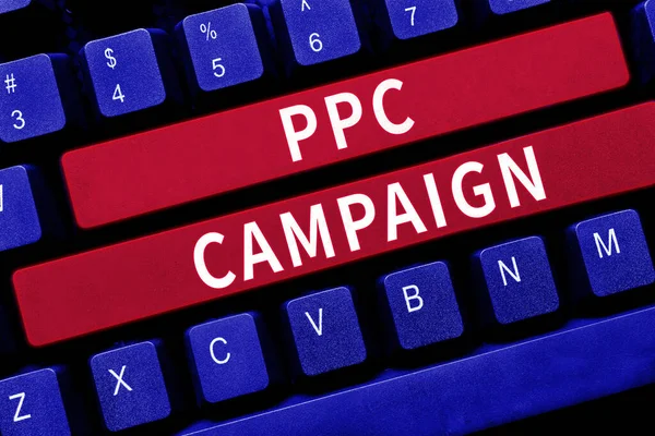 Ppcキャンペーン Wordの表示に署名彼らの製品やサービスを促進するために使用Ppcに書かれた — ストック写真