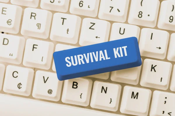 Señal Texto Que Muestra Survival Kit Word Emergency Equipment Colección — Foto de Stock