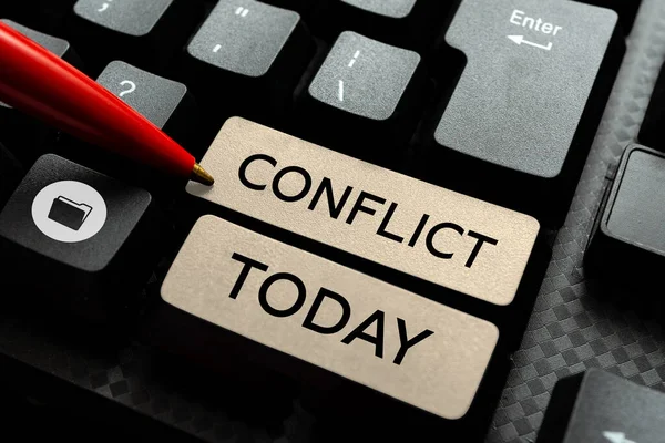 Text Caption Presenting Conflict Business Overview Disagreeing Someone Goals Targets — Stock Photo, Image