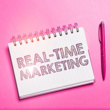 El yazısı imzası Real Time Marketing, Concept anlamı ile güncel eğilimlere odaklanmış bir strateji oluşturmak