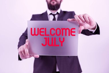 Metin işareti: Hoşgeldiniz Temmuz, Takvimde Sözcük Yazıldı Yedinci Ay 31 gün Üçüncü Çeyrek Yeni Sezon