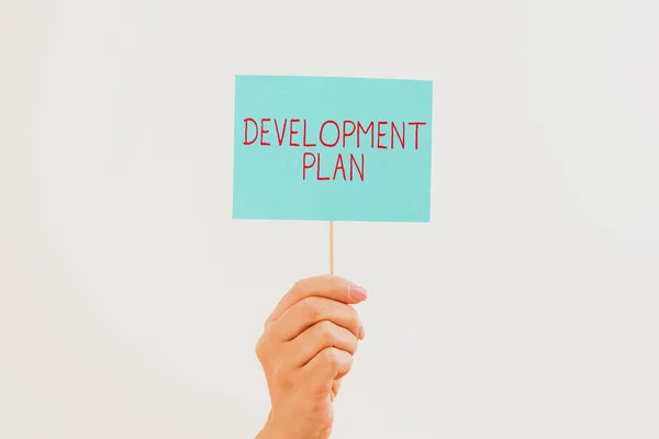 Fejlesztési Terv Aláírása Üzleti Ötlet Egy Földterület Fejlesztésének Megtervezése — Stock Fotó