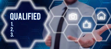 Sertifikalı bir iş için resmi olarak eğitilmiş gösterim niteliğinde metin yazılıyor, Sözcük Yazılıyor