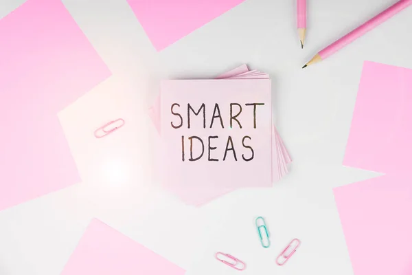 Escribir Mostrando Texto Smart Ideas Enfoque Negocios Pensamiento Colección Pensamientos —  Fotos de Stock