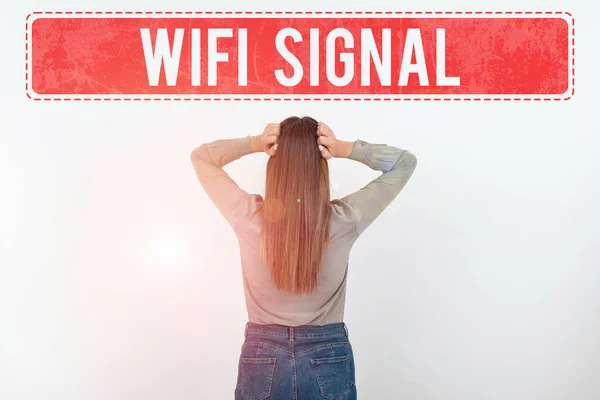 Konceptuell Display Wifi Signal Konceptuell Bild Ger Trådlös Höghastighetsanslutning Till — Stockfoto