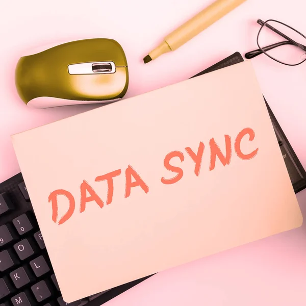 Conceptuele Weergave Data Sync Business Idee Gegevens Die Continu Wordt — Stockfoto