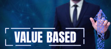 Müşteri memnuniyetindeki ürün göz önüne alındığında, kavramsal görünüm değeri temel alındığında, iş genel değerlendirmesi