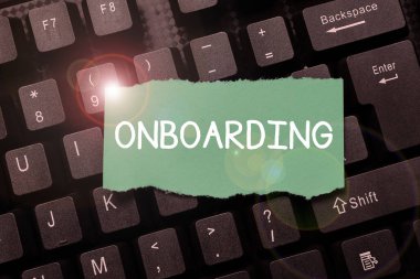 Yeni bir çalışanı bir organizasyona entegre etme sürecini Onboard, Business approach Action Process sunan metin başlığı