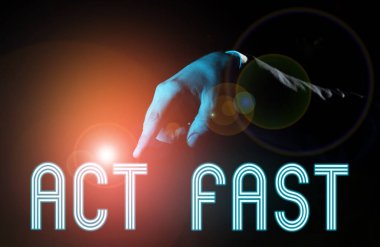 Metin gösterme eylemi hızlı yazılıyor, İnternet Kavramı başlangıçta en yüksek hızda gönüllü olarak hareket ediyor