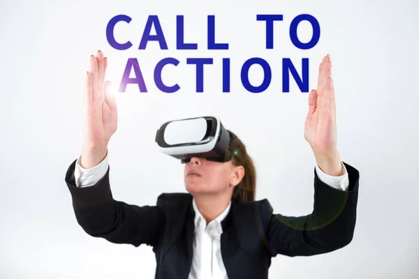 손으로 Call Action 개념은 용기있는 결정을 성공적 전략으로 옮기는 — 스톡 사진