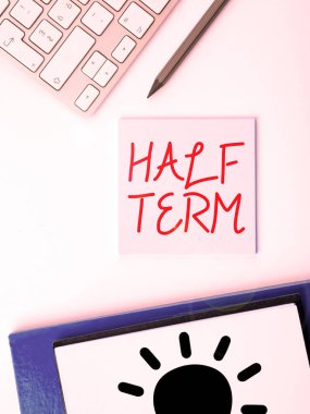 El yazısı metni Yarı Dönem, İnternet Bir şeyin satışa sunulduğu olağan fiyatın yarısını kabul et