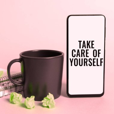 Kendinle ilgilen, iş görüşmelerini kibar bir şekilde bitirme yaklaşımını sunan metin başlığı