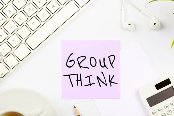 Escrevendo Exibindo Texto Group Think Word Para Reunir Formal Informalmente — Fotografia de Stock