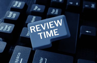 İlham İnceleme Süresini, İş Genel Bakış Durumunu veya Sistemini gösteren metin