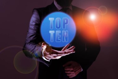 En popüler müzik listelerindeki en popüler on şarkı veya kayıtta ilk 10 'a giren Word' ü sunan metin başlığı