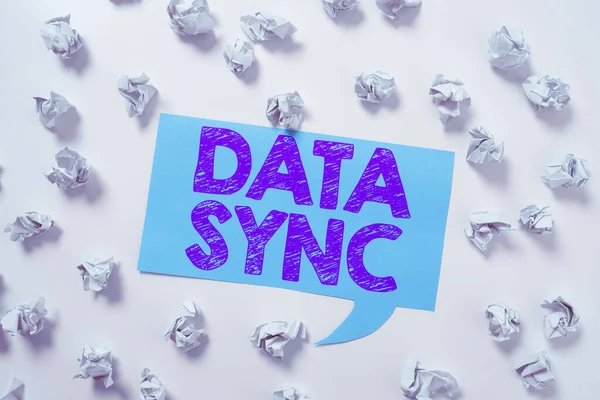 Logga Som Visar Data Sync Affärsöversiktsdata Som Kontinuerligt Genereras Olika — Stockfoto