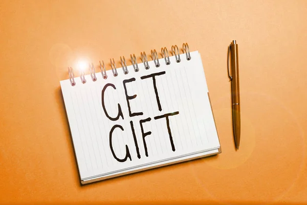 Tekst Pokazujący Inspirację Get Gift Business Approach Something You Give — Zdjęcie stockowe