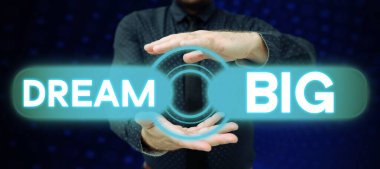 Ulaşmak istediğiniz yüksek değerli bir şeyi düşünmek için metin yazma Büyük, İş genel görünümü hayal etmek