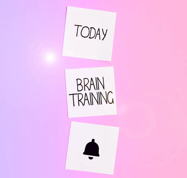 Wyświetlanie Znaku Brain Training Business Showcase Aktywności Umysłowej Celu Utrzymania — Zdjęcie stockowe