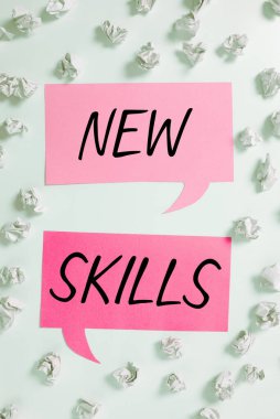 İlham verici Yeni Yetenekler, Kavramsal Fotoğraf Gösteren Metin Yeni Öğrenilmiş Yetenekler Bilgi Yetkileri