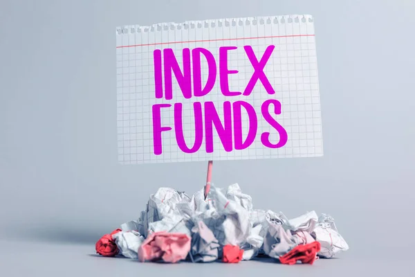 インデックスファンドを表示する記号 市場インデックスの株式に一致するように構築された相互資金のための言葉 — ストック写真