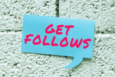 Kopyaları taklit eden ya da ideal model olarak alan kavramsal manşet: Get Follows, kavramsal fotoğrafçı