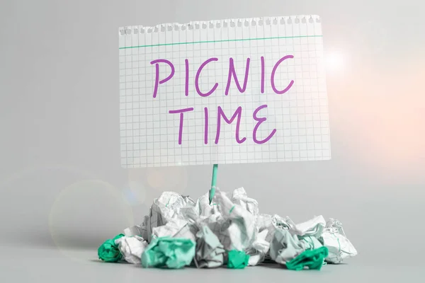Text showing inspiration Picnic Time, Business approach period where meal taken outdoors as part of an excursion