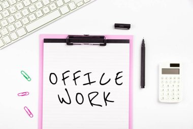 İlham veren ofis işlerini, interneti gösteren metin bir organizasyon için herhangi bir resmi veya idari işi kavramsallaştır