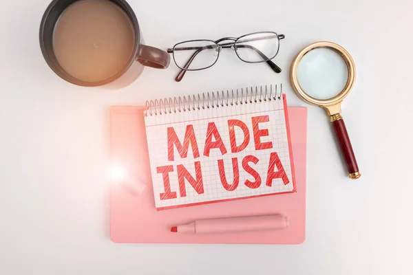 Έμπνευση Δείχνει Σημάδι Made Usa Επιχειρηματική Ιδέα Αμερικανική Μάρκα Ηνωμένες — Φωτογραφία Αρχείου