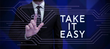 Metin başlığı sunar: Sakin ol, internet kavramı sakin ol, her şey için endişelenme sakin ol ve dinlen.