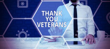 Teşekkür Gazileri sunan metin başlığı, Minnettarlığın İfadesi Üzerine Yazılmış Sözcük Takdir Kutlamaları