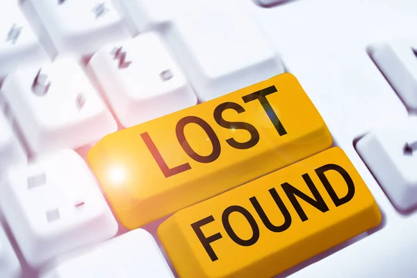 Inspiration Showing Sign Lost Found Business Concept Things Left May — Stock Photo, Image