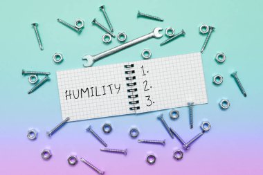 İlham kaynağı olan tevazu ve internet kavramının mütevazı olduğunu gösteren metin, aşırı derecede üstün hissetmemek için bir erdemdir.