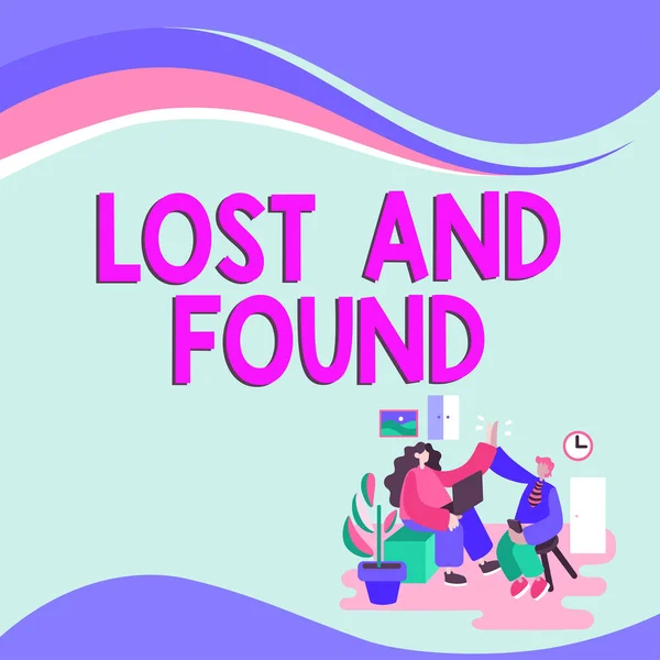 Sign Displaying Lost Found Word Place You Can Find Forgotten — Fotografia de Stock
