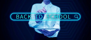 Okula Dönüş, Kavramsal Fotoğraf Yeni Öğretmenler Arkadaşlar Üniforma Tanıtım Ücretini Kitaplar