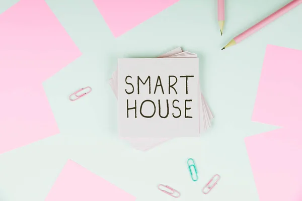 Handwriting Text Smart House Business Idea Homes Have Electronic Devices —  Fotos de Stock