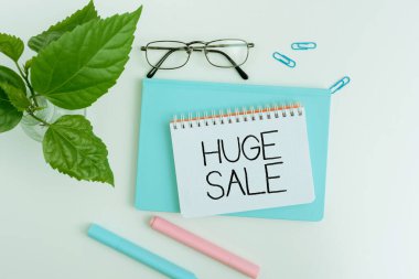 Metin yazma Büyük Satış, İş yaklaşımı ürünleri yüksek indirime sokuyor Büyük fiyat Kara Cuma